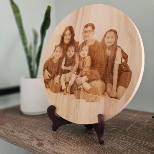 Rustic Wooden Round Custom Family Photo Plaque - Personalized Wood Wall Art, Housewarming Gift, Unique Home Décor, Photo on Wood Decor