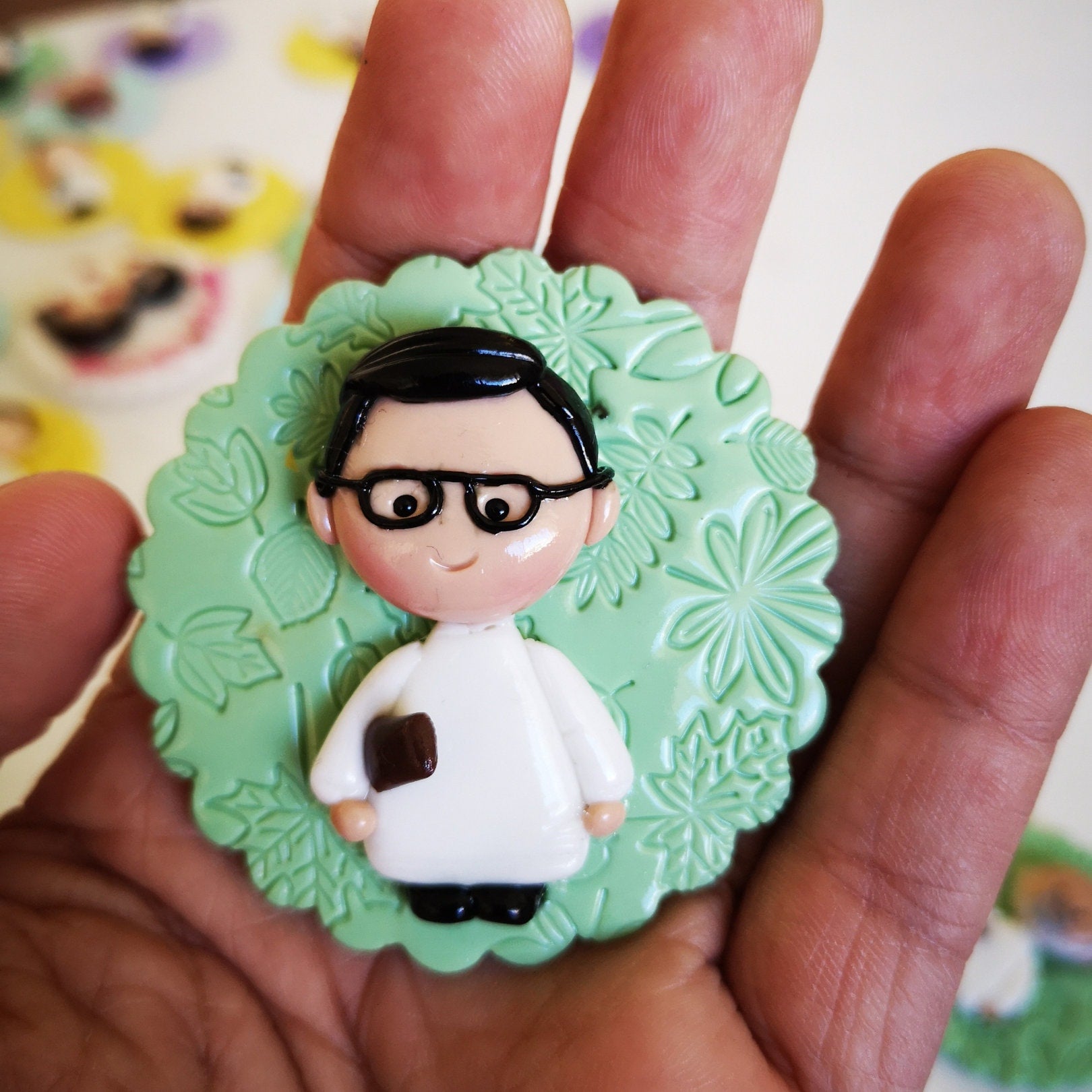 Cute Personalized Fridge Magnet Gift for Priests and Pastors, Adorable Thank you and send off gift for Brothers, Priests, Nuns, 5cm Handmade